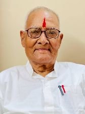 गाजीपुर22दिसम्बर24*ख्यातिलब्ध व हिंदी के मूर्धन्य साहित्यकार डाॅ.जितेन्द्रनाथ पाठक का शोक सभा