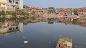 अयोध्या25दिसम्बर24*तालाब में उतराता मिला युवक का शव,पुलिस ने शव को पोस्टमार्टम के लिए भेजा मुख्यालय