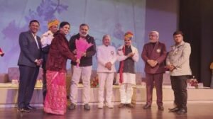 जयपुर26दिसम्बर24*वार्षिकोत्सव की सांस्कृतिक संध्या में मंच पर दृष्टिगोचर हआ सँवरता बचपन