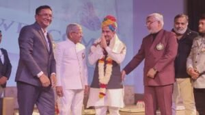 जयपुर26दिसम्बर24*वार्षिकोत्सव की सांस्कृतिक संध्या में मंच पर दृष्टिगोचर हआ सँवरता बचपन