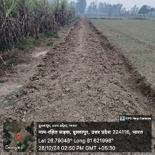 अयोध्या28दिसम्बर24*दबंग प्रधान पुत्र के बिगड़े बोल कहा फर्जी चल रही है 74 मजदूरों की ऑनलाइन हाजरी।*