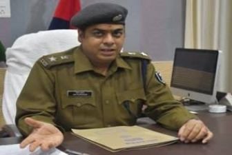 शाहाबाद रेंज के डीआईजी नवीन चंद्र झा का तबादला