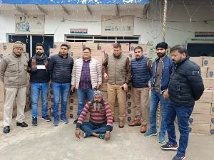 मथुरा 29 दिसंबर 2024* 25000/-रुपये का नकद पुरुस्कार प्रदान किया गया है । मथुरा 29 दिसंबर 2024* 25000/-रुपये का नकद पुरुस्कार प्रदान किया गया है ।