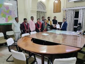 जोधपुर01जनवरी25*पूर्व मुख्यमंत्री श्री अशोक गहलोत की फोटो को एडिट कर वायरल करने पर माली समाज में आक्रोश