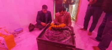 रायबरेली01जनवरी25*उपजिलाधिकारी के मौजूदगी में सुंदरकांड का पाठ व हवन पूजन का हुआ आयोजन