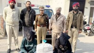 पंजाब07जनवरी25*नगर थाना 2 की पुलिस ने 5200 प्रेगा कैप्सूल सहित तीन को काबू किया