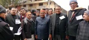 मुजफ्फरनगर07जनवरी25*BAR ELECTION-मंगलवार को कोल्ड डे पर कचहरी में दिखी चुनावी गरमाहट