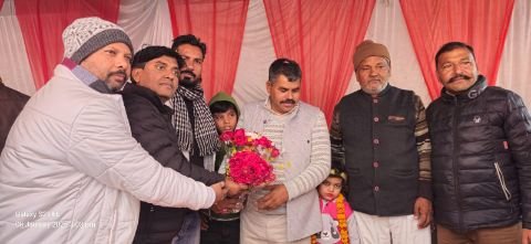 रायबरेली08जनवरी25*कार्यकर्ताओं ने धूमधाम से मनाया अपने जनप्रिय नेता सुशील पासी का जन्मदिन