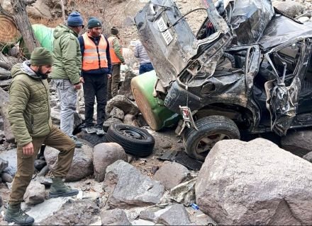 औरैया14जनवरी25*औरैया से लेह लद्दाख घूमने गए युवकों की दर्दनाक मौत।