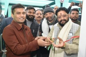 गाजीपुर14जनवरी25*श्री महादेव फ़ीलिंग स्टेशन का हुआ भव्य उद्घाटन