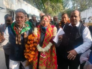 दिल्ली17जनवरी25* काँग्रेस प्रत्याशी कृष्णा तीरथ ने बहुत ही सादगी के साथ पटेल नगर से नामांकन दाखिल किया। दिल्ली17जनवरी25* काँग्रेस प्रत्याशी कृष्णा तीरथ ने बहुत ही सादगी के साथ पटेल नगर से नामांकन दाखिल किया।