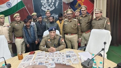 मैनपुरी18जनवरी25*टप्पेबाजी कर आभूषण लूटने वाले गैंग का पर्दाफाश* मैनपुरी18जनवरी25*टप्पेबाजी कर आभूषण लूटने वाले गैंग का पर्दाफाश*