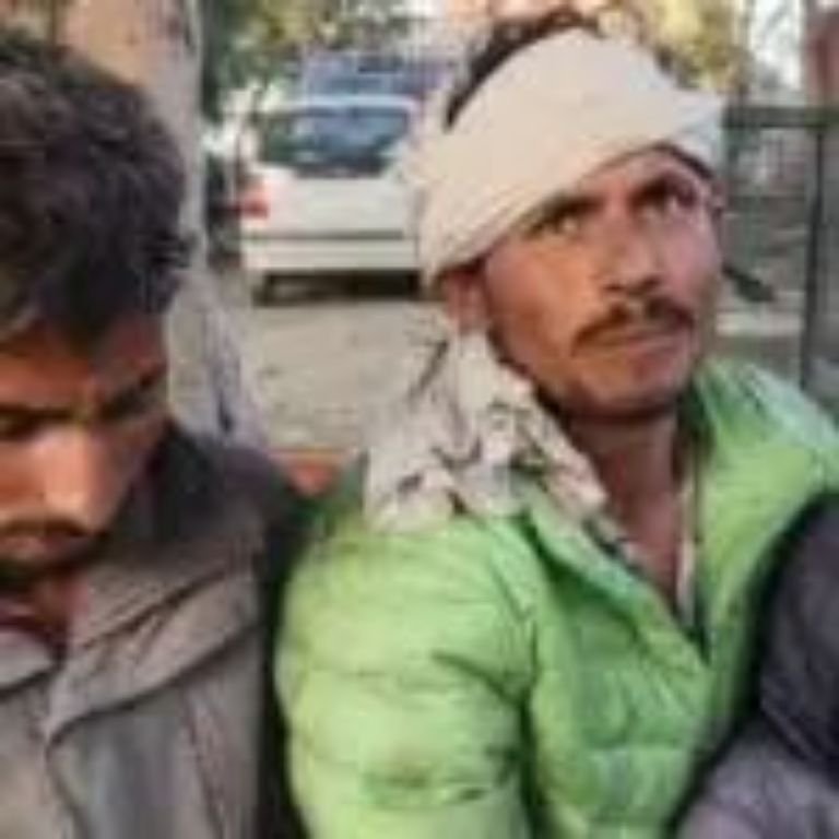 शामली25जनवरी25*शामली में घर पर सो रही महिला को बदनीयती से पड़ोसी ने पकड़ा, पुलिस को दीं तहरीर शामली। शामली25जनवरी25*शामली में घर पर सो रही महिला को बदनीयती से पड़ोसी ने पकड़ा, पुलिस को दीं तहरीर शामली।