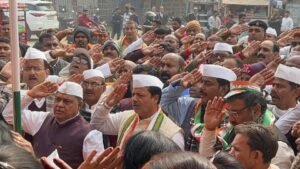 पूर्णिया बिहार27जनवरी25* विधायक विजय खेमका ने झंडोत्तोलन कर‌ तिरंगे को दी‌ सलामी।