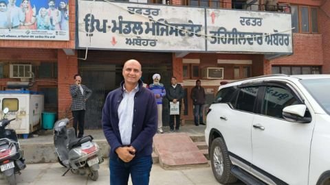 पंजाब31जनवरी25*अबोहर के विधायक संदीप जाखड़ ने तहसीलदारों से मुलाकात