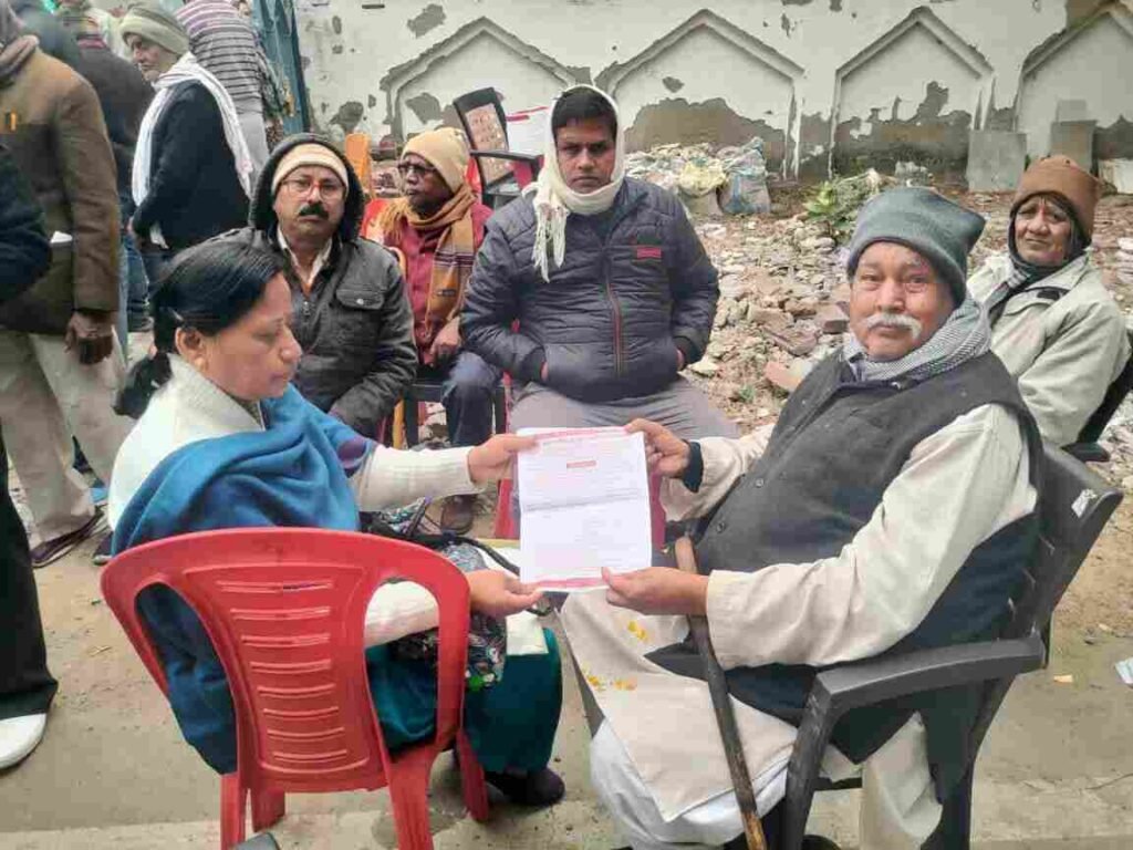 कानपुर नगर १८ जनबरी 25 *पनकी के सेवानिवृत्ति जे. ई. का पार्थिव शरीर कन्नौज भेजा गया