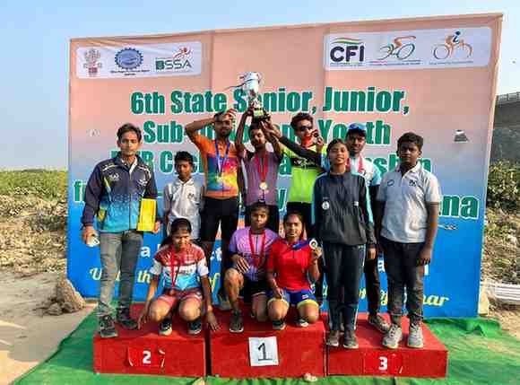 पूर्णिया बिहार 19 जनवरी 25* पूर्णिया बना माउंटेन बाइक प्रतियोगिता का स्टेट चैंपियन। पूर्णिया बिहार 19 जनवरी 25* पूर्णिया बना माउंटेन बाइक प्रतियोगिता का स्टेट चैंपियन।