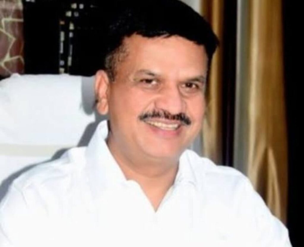 जौनपुर27फरवरी25*DM को मिलेगा Governance Awards !! 🏆