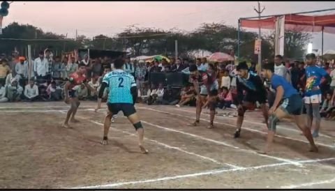 महोबा04फरवरी25*अंतर प्रांतीय दो दिवसीय कबड्डी टूनामेंट का आयोजन। महोबा04फरवरी25*अंतर प्रांतीय दो दिवसीय कबड्डी टूनामेंट का आयोजन।