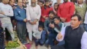 गाजियाबाद06फरवरी25*पुलिस सब्जी बेचने वालों का उत्पीड़न कर रही है-विधायक