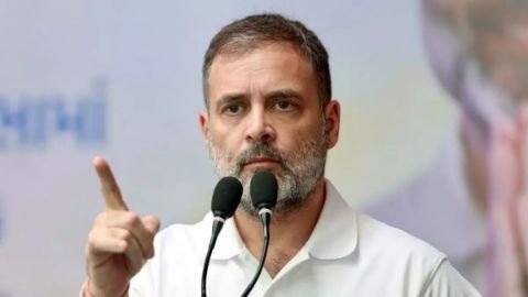 मुम्बई07फरवरी25*'महाराष्ट्र के चुनाव नतीजों में हुई हेराफेरी', राहुल गांधी का आरोप- वोटर लिस्ट में हुई गड़बड़ी*