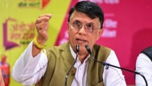 दिल्ली06फरवरी25*कांग्रेस ने कहा: 'अमेरिका से हथकड़ियां लगाकर और अपमानित करके निर्वासित किए जाने की तस्वीरें...'*