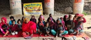 दिल्ली09फरवरी25*यमुना खादर को लेकर बड़ी खबर आ रही है धरना जारी रहेगा पुनर्वास को लेकर।