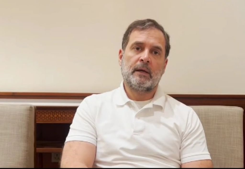 नई दिल्ली11फरवरी25*भुखमरी और कुपोषण के खिलाफ लड़ाई में आंगनबाड़ी बहनों की अहम भूमिका-राहुल गांधी।