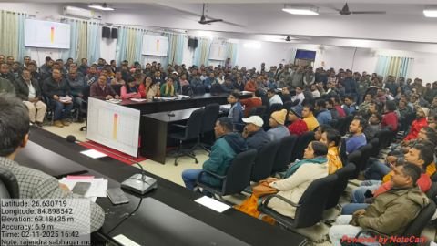 मोतिहारी11फरवरी25*आवास योजना प्लस टू के सर्वे कार्य में तेजी लाएं सर्वेयर - उप विकास आयुक्त