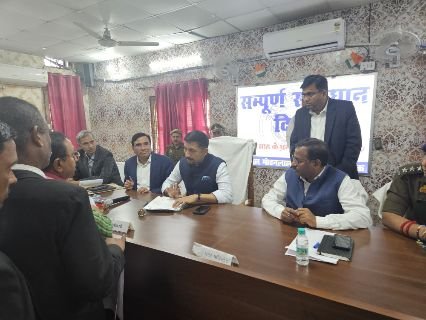 लखनऊ15फरवरी25*जिलाधिकारी की अध्यक्षता में तहसील मोहनलालगंज में सम्पूर्ण समाधान दिवस का आयोजन* लखनऊ15फरवरी25*जिलाधिकारी की अध्यक्षता में तहसील मोहनलालगंज में सम्पूर्ण समाधान दिवस का आयोजन*