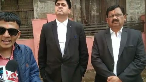 मथुरा17फरवरी25*मथुरा बार एसोसिएशन ने पकड़ा राजनैतिक तूल