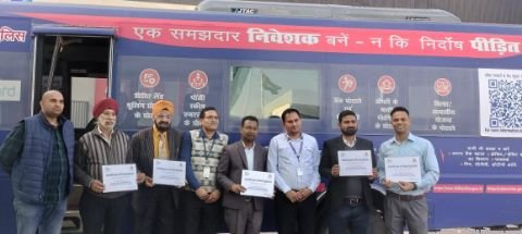 दिल्ली18फरवरी25*लोगों को साइबर अपराध के बारे में जागरूक किया गया