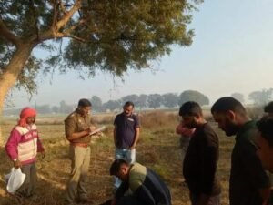 प्रतापगढ़19फरवरी25*संदिग्ध दशा में फांसी के फंदे से लटकता मिला 22 वर्षीय युवक का शव,मचा हड़कम्प*