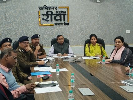 रीवा19फरवरी25*मुख्य सचिव ने वीडियो कान्फ्रेंसिंग से की कुंभ मेला यातायात प्रबंधन की समीक्षा*