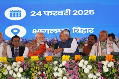 भागलपुर24फरवरी25*पीएम मोदी पी॰एम॰ किसान सम्मान निधि हस्तांतरण समारोह में शामिल हुए।
