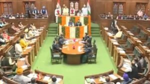नई दिल्ली25फरवरी25*एलजी के अभिभाषण के बीच AAP विधायकों का हंगामा