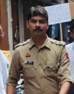 मथुरा21मार्च25**दारोगा मोहित राणा ने महिला दरोगा के साथ दुष्कर्म का किया प्रयास