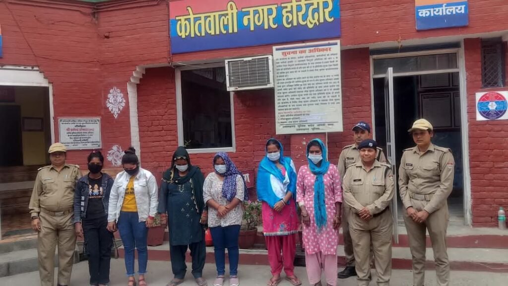 हरिद्वार27मार्च25*बस अड्डे को रेडलाइट एरिया बनाने के गलत इरादों के खिलाफ हरिद्वार पुलिस का एक्शन..