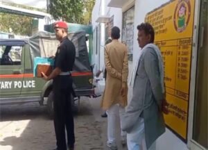 मेरठ30मार्च25*फौजी की संदिग्ध मौत के मामले मे पत्नि को कटघरे मे खड़ा किया परिवार ने, आर्मी अफसरो ने FIR की मांग की