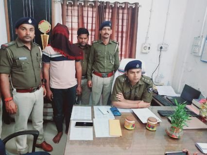 पूर्णिया बिहार1मार्च25* पूर्णिया पुलिस की बड़ी कार्रवाई। 204.50 ग्राम स्मैक के साथ एक स्मैक तस्कर को गिरफ्तार।