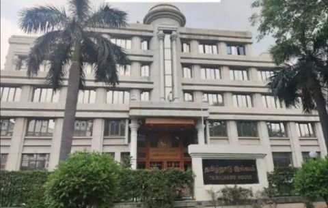 नई दिल्ली01मार्च25*दिल्ली में तमिलनाडु हाउस को बम से उड़ाने की धमकी मिली*