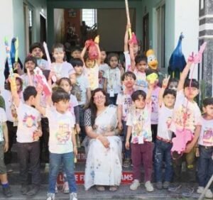 कौशाम्बी13मार्च25*एन.डी. कॉन्वेंट स्कूल, केपीएस भीटी एवं केपीएस हेलो किड्स में रंगों की मस्ती के साथ धूमधाम से मनाई गई होली*