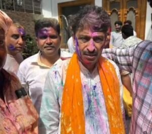 सहारनपुर14मार्च25*सांसद इमरान मसूद ने आपसी भाईचारे के लिए रमज़ान में खेली होली*