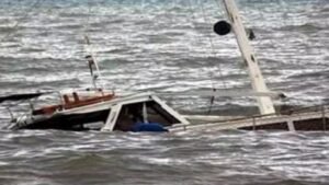 शिवपुरी18मार्च25*मध्य प्रदेश के शिवपुरी जिले में नाव पलटने से महिलाओं-बच्चों सहित सात लोग डूबे; आठ को बचाया*