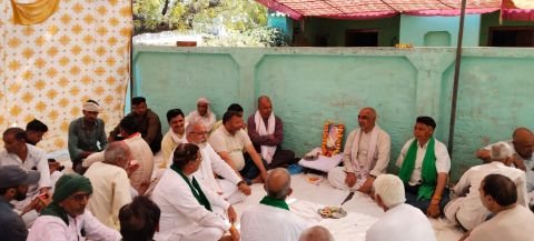 मथुरा21मार्च25*भारतीय किसान यूनियन के पदाधिकारियों ने गढ़ी मंगली पहुंचकर जताया शोक* मथुरा21मार्च25*भारतीय किसान यूनियन के पदाधिकारियों ने गढ़ी मंगली पहुंचकर जताया शोक*