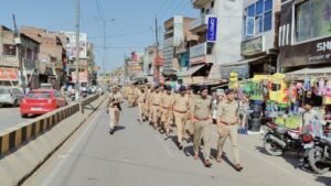 उन्नाव24मार्च2025*त्योहारों के दृष्टिगत शान्ति एवं सुरक्षा बनाये रखने हेतु पैदल गश्त। उन्नाव24मार्च2025*त्योहारों के दृष्टिगत शान्ति एवं सुरक्षा बनाये रखने हेतु पैदल गश्त।