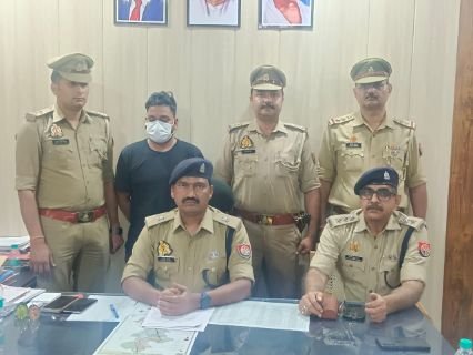 नोयडा24मार्च25*होम लोन माफ़ कराने व 50 लाख का बीमा हड़पने को कलयुगी बेटे ने पिता की जान ली.