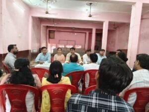 कौशाम्बी23मार्च25*राष्ट्रीय जन उद्योग व्यापार संगठन के सहयोग से जिला उद्योग विभाग ने कैम्प लगाकर युवाओ का किया पंजीयन*