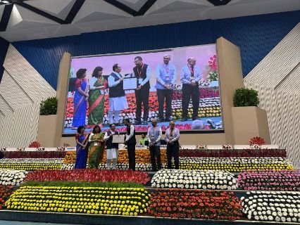 पूर्णिया बिहार 24 मार्च 25*‌टीबी मुक्त भारत अभियान के लिए केंद्रीय मंत्रालय द्वारा बिहार को दिया गया सम्मानित ।