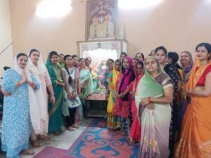 मथुरा26मार्च25*पापमोचन एकादशी के उपलक्ष्य में श्री गणेश सेवा ट्रस्ट की महिला मंडल ने किया भजन कीर्तन*